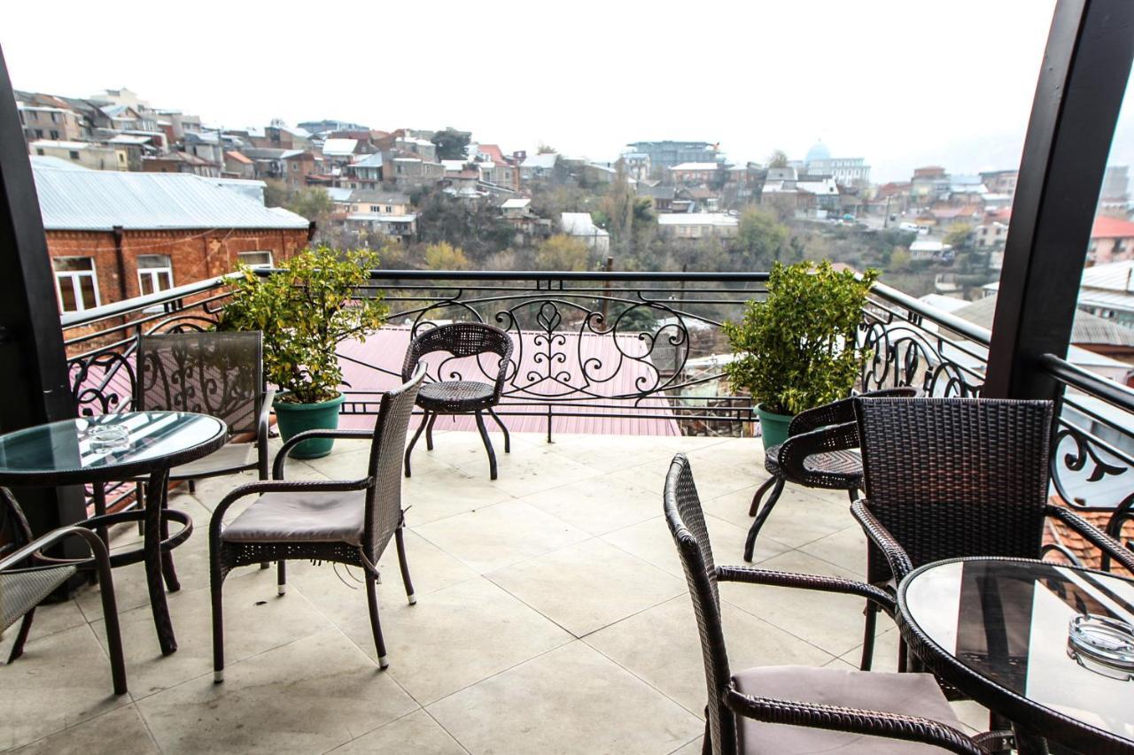 Tbilisi Tower Apartment Экстерьер фото