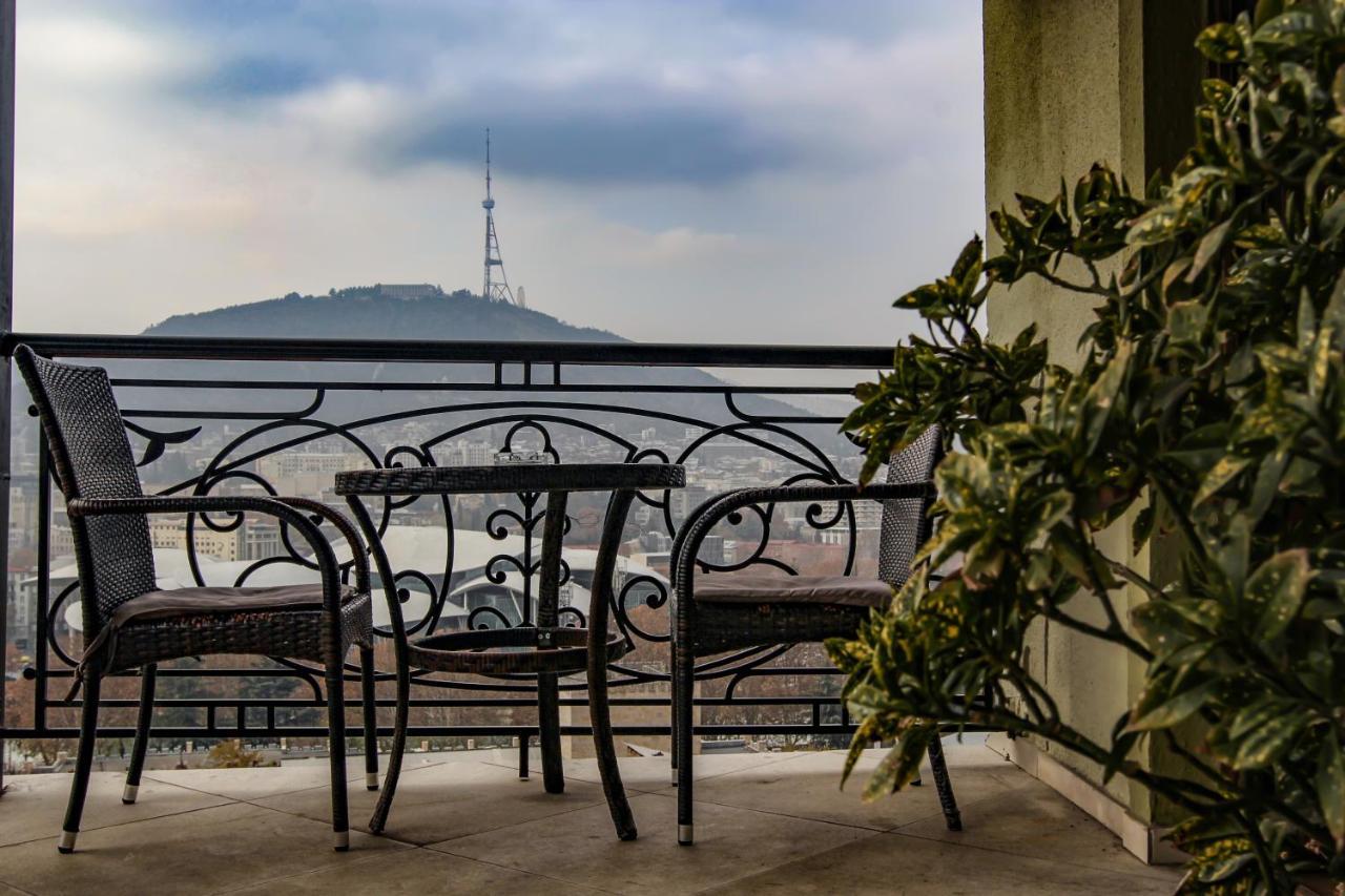 Tbilisi Tower Apartment Экстерьер фото