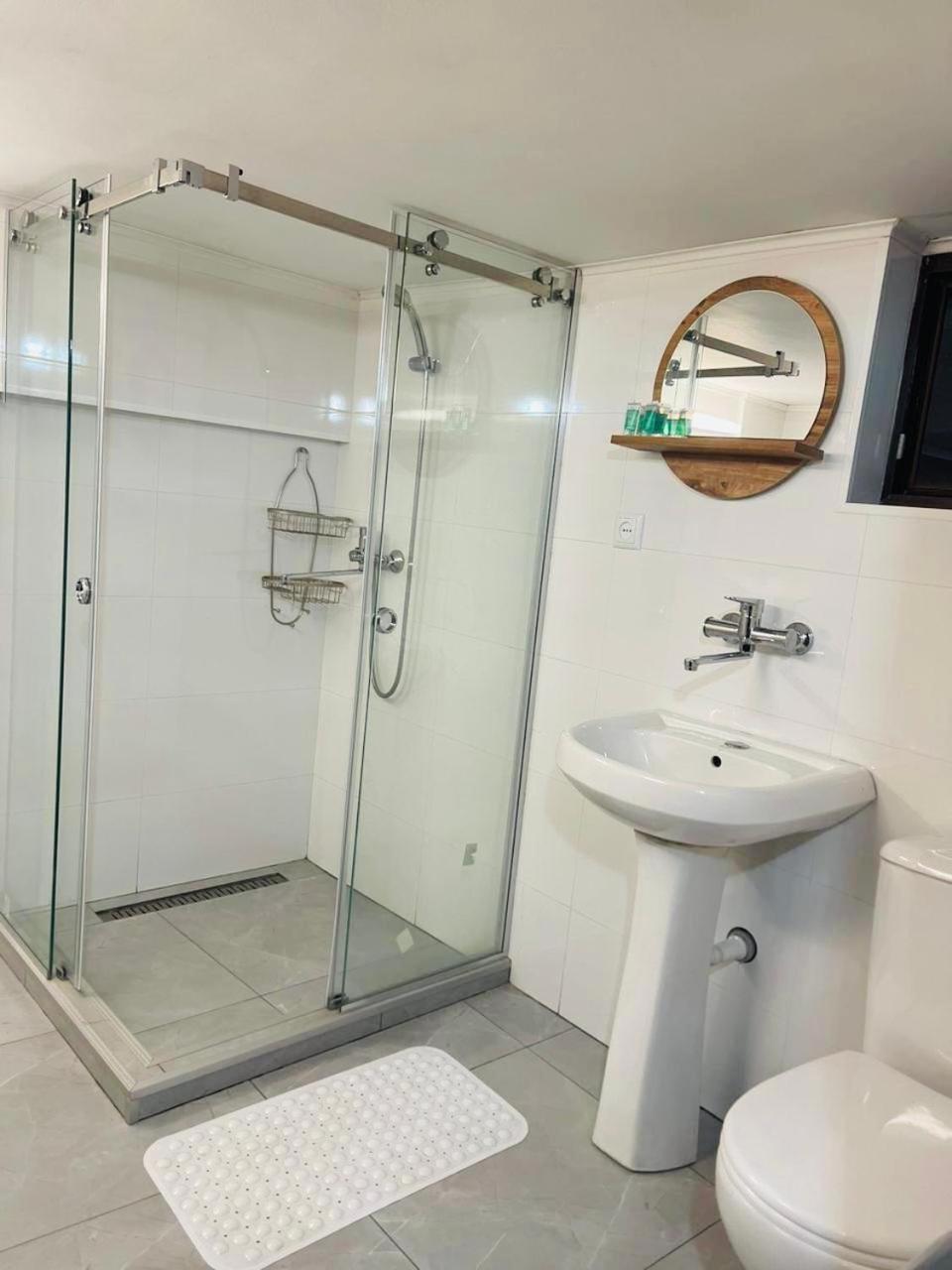 Tbilisi Tower Apartment Экстерьер фото